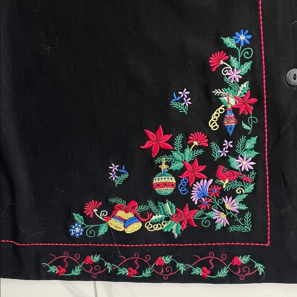 Vintage Velvet Festive Embroidered Black Button Up Shirt/Jacket / Blazer Sz XL - Picture 16 of 16